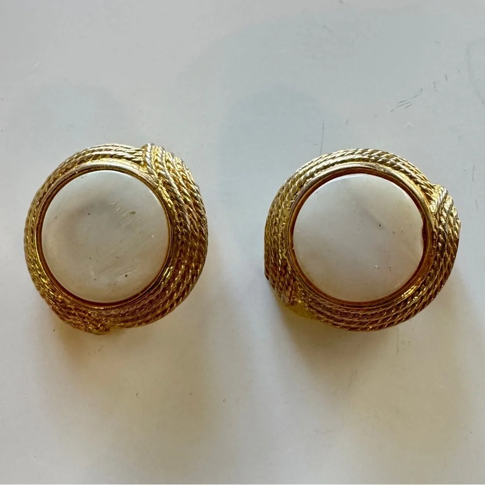 Vintage Gold Tone and Faux Pearl Clip On Earrings